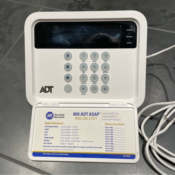 ADT alarm panel command center - Picture 2 of 4